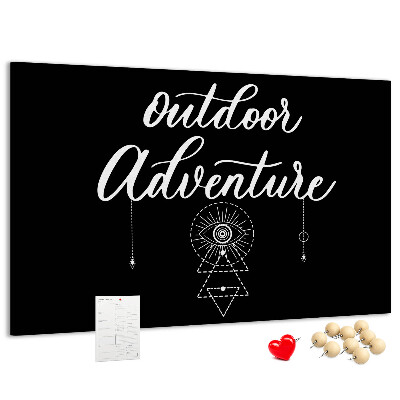 Tablero de anuncios con diseño de aventura al aire libre y símbolos