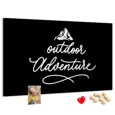 Tablero de corcho decorado Aventuras de montaña al aire libre y en plena naturaleza.