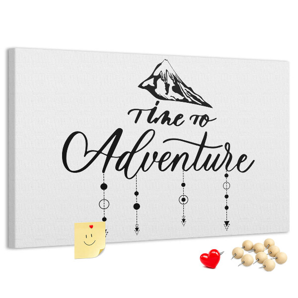 Tablero de corcho decorado diseño con temática de aventuras en la montaña