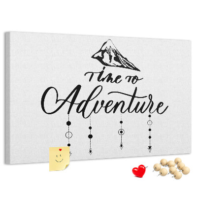 Tablero de corcho decorado diseño con temática de aventuras en la montaña