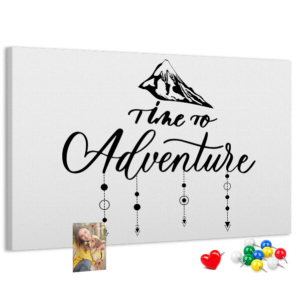 Tablero de corcho decorado diseño con temática de aventuras en la montaña