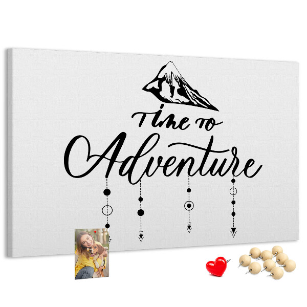 Tablero de corcho decorado diseño con temática de aventuras en la montaña