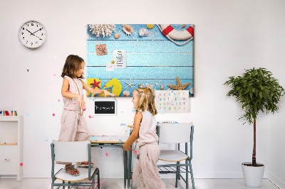 Tablero de corcho decorativo estilo veraniego con temática de playa conchas y arena