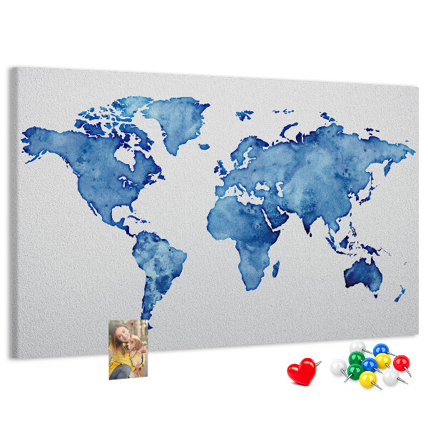 Tablero de corcho decorado con diseño de mapamundi en pintura de acuarela azul