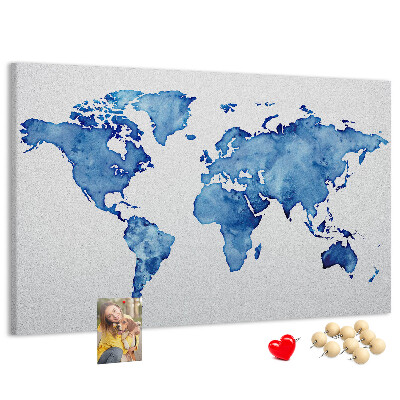 Tablero de corcho decorado con diseño de mapamundi en pintura de acuarela azul