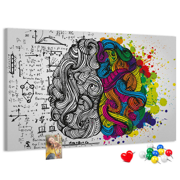 Tablero de anuncios diseño con cerebro y creatividad en armonía de colores