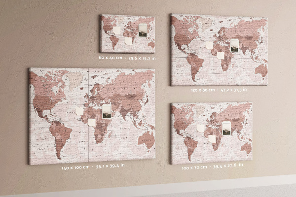 Tablero de corcho decorado Un mapamundi en tonos rosas.