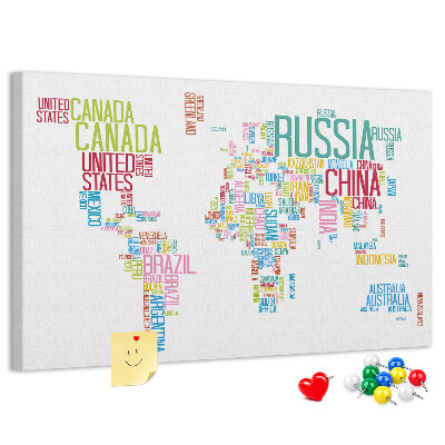 Tablero de anuncios mapamundi con los nombres de los países en colores