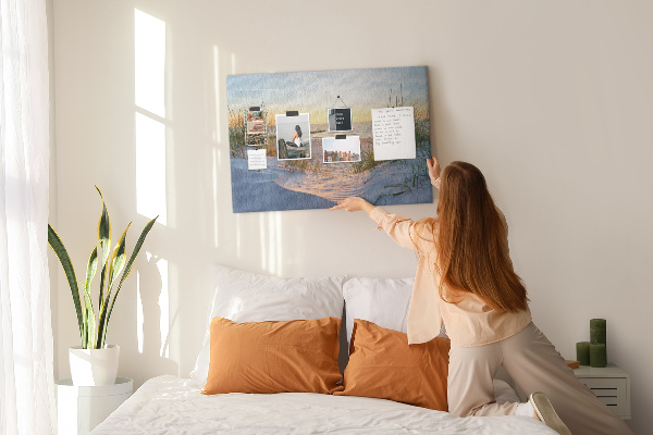Tablero de anuncios Puesta de sol sobre la playa y las dunas.