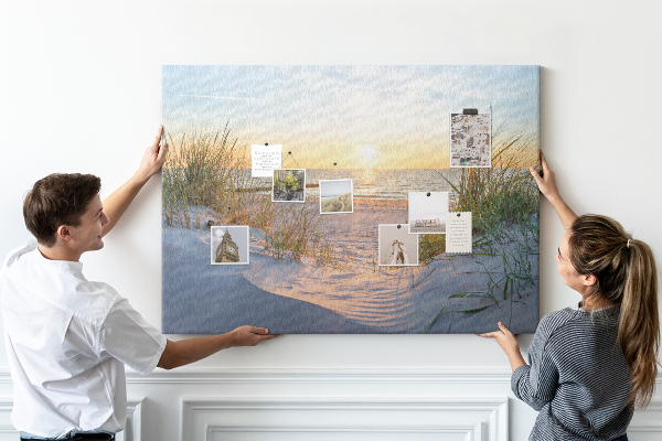 Tablero de anuncios Puesta de sol sobre la playa y las dunas.