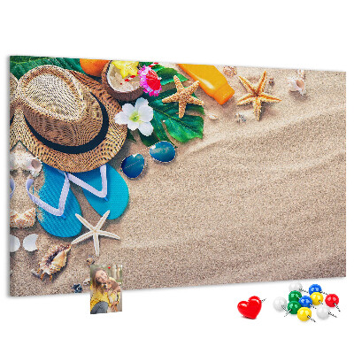 Tablero de anuncios recuerdos de verano en la playa con accesorios