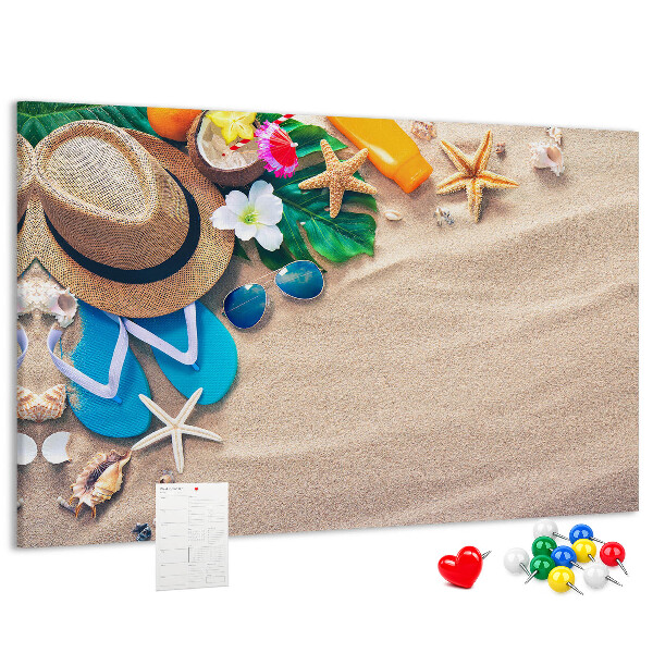 Tablero de anuncios recuerdos de verano en la playa con accesorios