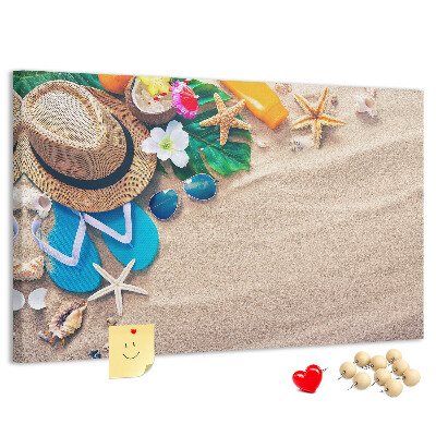 Tablero de anuncios recuerdos de verano en la playa con accesorios