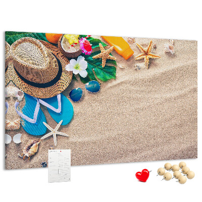 Tablero de anuncios recuerdos de verano en la playa con accesorios