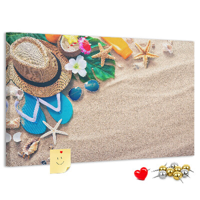Tablero de anuncios recuerdos de verano en la playa con accesorios