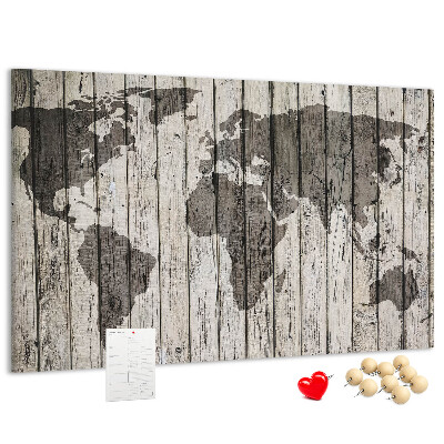 Tablero de corcho decorativo diseño de mapamundi sobre fondo de tablas de madera