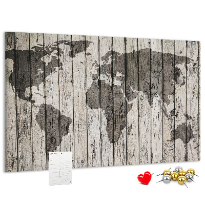 Tablero de corcho decorativo diseño de mapamundi sobre fondo de tablas de madera
