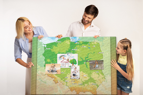Tablero de anuncios mapa de Polonia con Varsovia marcada