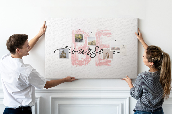 Tablero de anuncios para expresar la creatividad y el arte
