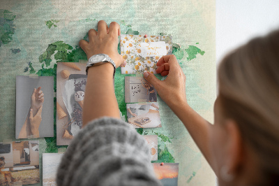Tablero de anuncios mapa del mundo en acuarela verde