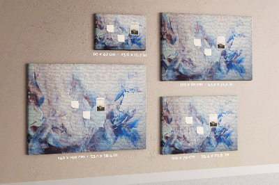 Pizarra de corcho con diseño de paisaje abstracto en tonos azules