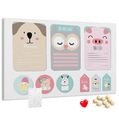 Pizarra de corcho con diseño de cuadernos coloridos y animales