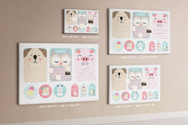 Pizarra de corcho con diseño de cuadernos coloridos y animales