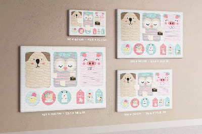 Pizarra de corcho con diseño de cuadernos coloridos y animales