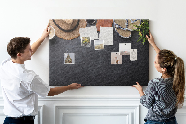 Tablero de anuncios con diseño de ambiente veraniego y accesorios de playa