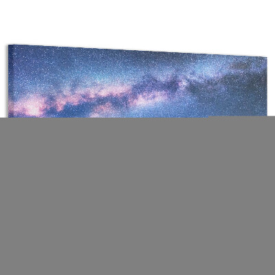 Tablero de corcho decorado diseño de cielo nocturno sobre un paisaje montañoso