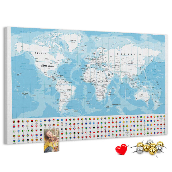 Mapa del mundo de corcho con alfileres de colores