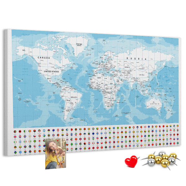 Mapa del mundo de corcho con alfileres de colores