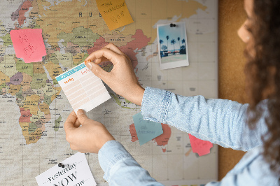 Tablero de corcho decorativo mapa del mundo con banderas de países de colores