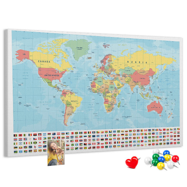 Tablero de anuncios mapa del mundo con banderas de colores