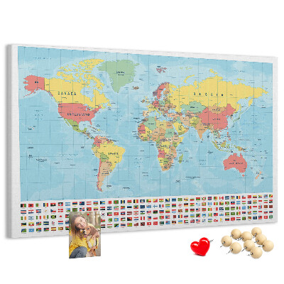Tablero de anuncios mapa del mundo con banderas de colores