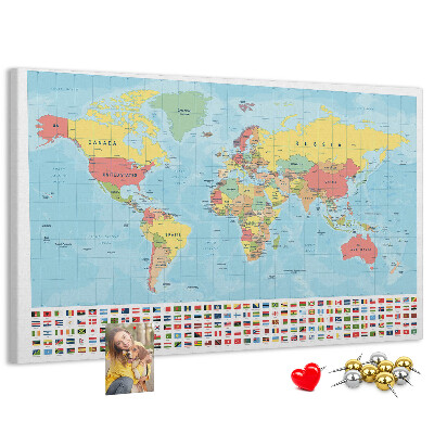 Tablero de anuncios mapa del mundo con banderas de colores