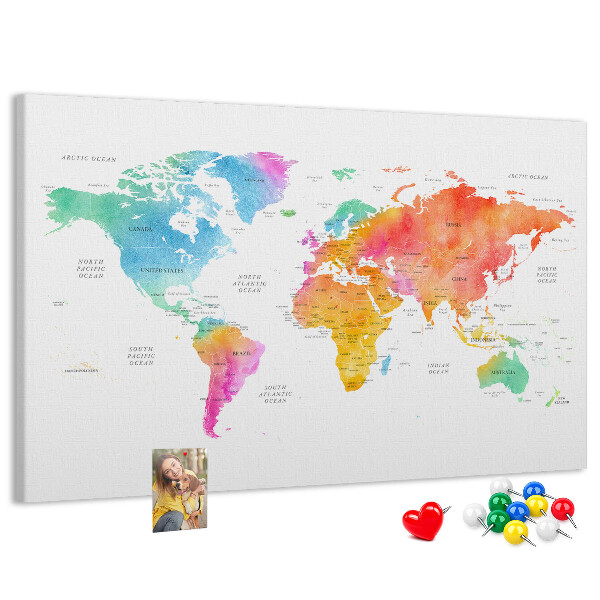 Tablero de corcho decorado con diseño de mapa del mundo en acuarela