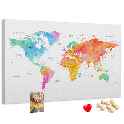 Tablero de corcho decorado con diseño de mapa del mundo en acuarela