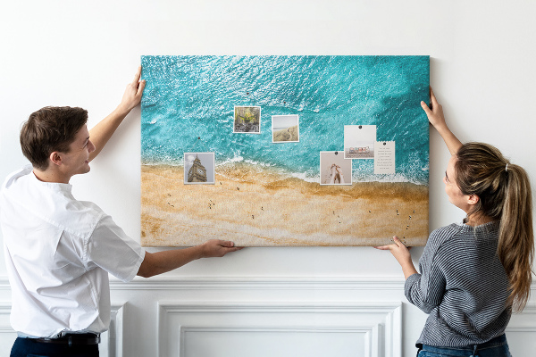 Tablero de corcho decorado Playa con olas y huellas