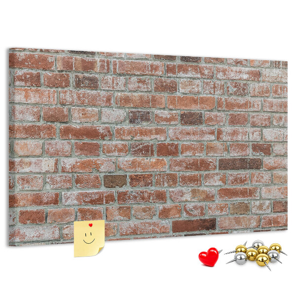 Tablero de anuncios con diseño de muro de ladrillo en acabado natural