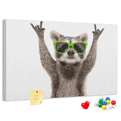 Tablero de anuncios Mapache loco con gafas verdes