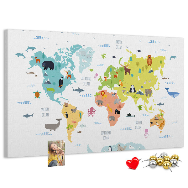 Pizarra de corcho mapamundi con ilustraciones de animales
