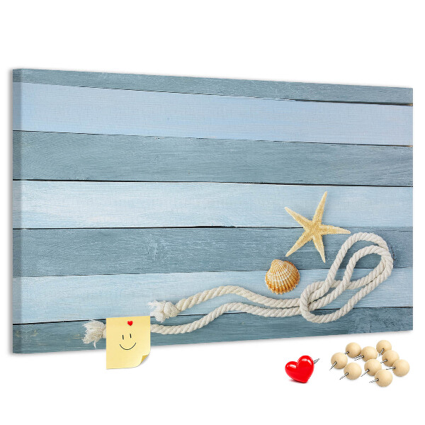 Pizarra de corcho con diseño de paisaje marino con conchas y cuerda