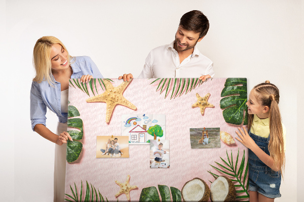 Tablero de corcho decorativo con diseño de paisaje tropical con conchas y hojas