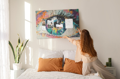 Tablero de anuncios con diseño de pinceladas dinámicas y coloridas