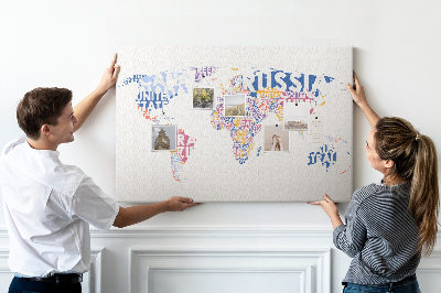 Pizarra de corcho mapamundi con los nombres de los países