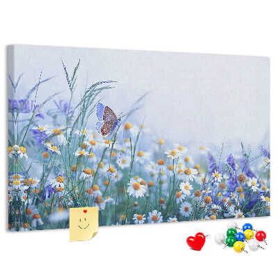 Tablero de corcho decorativo con diseño de pradera con mariposa y flores