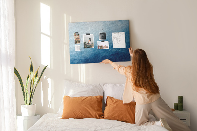 Tablero de anuncios tonos de azul en delicadas ondas