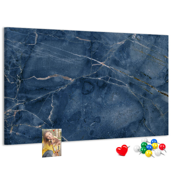 Pizarra de corcho con diseño de mármol azul marino y vetas claras