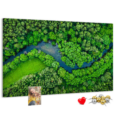 Tablero de anuncios con diseño de paisaje verde y río serpenteante